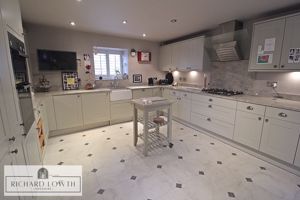 Breakfast Kitchen- click for photo gallery